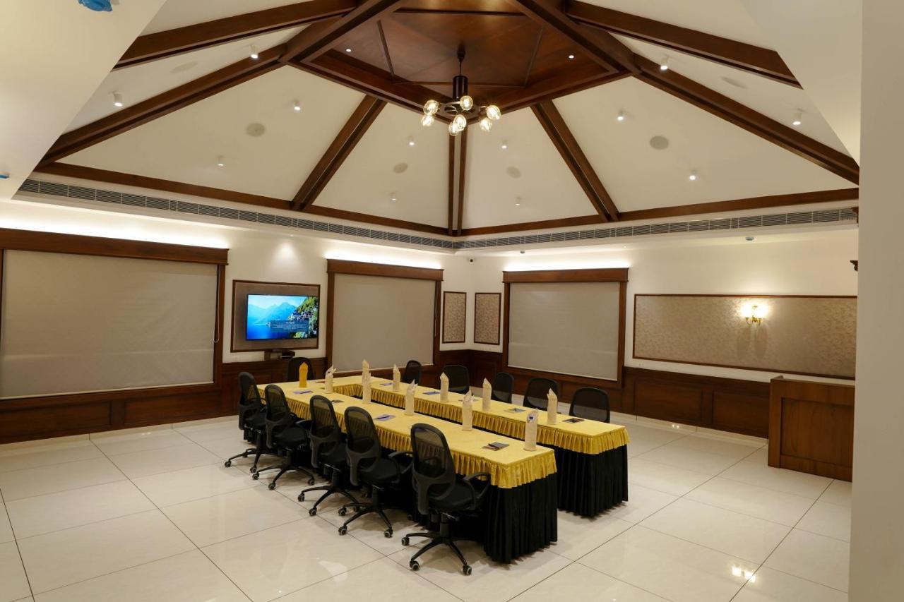 Hotel Heritage Plaza Kottayam Dış mekan fotoğraf
