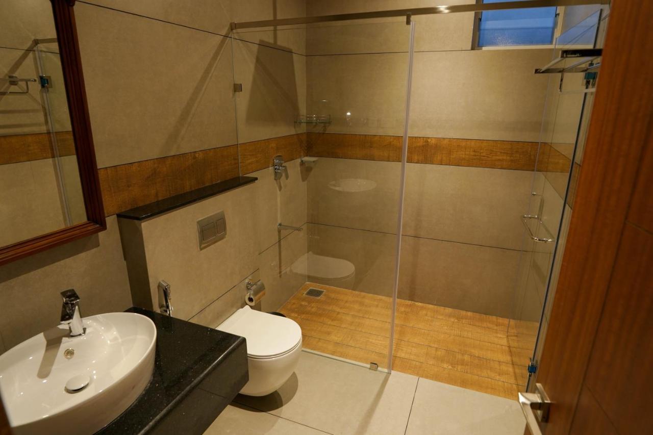 Hotel Heritage Plaza Kottayam Dış mekan fotoğraf
