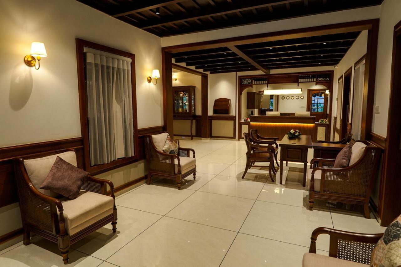 Hotel Heritage Plaza Kottayam Dış mekan fotoğraf